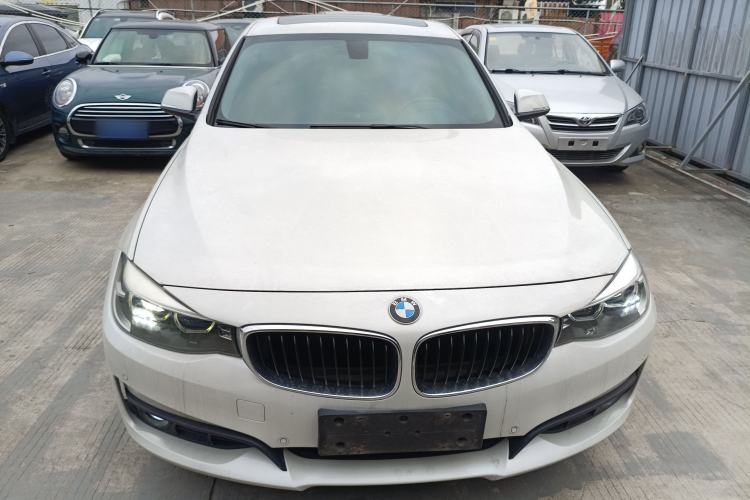 Used BMW 3 Series GT 2018 320i Sport Edition Front