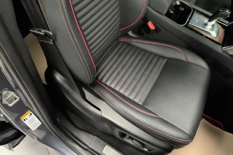 Used Land Rover Discovery Sport 2020 249 PS R-Dynamic Performance Edition
