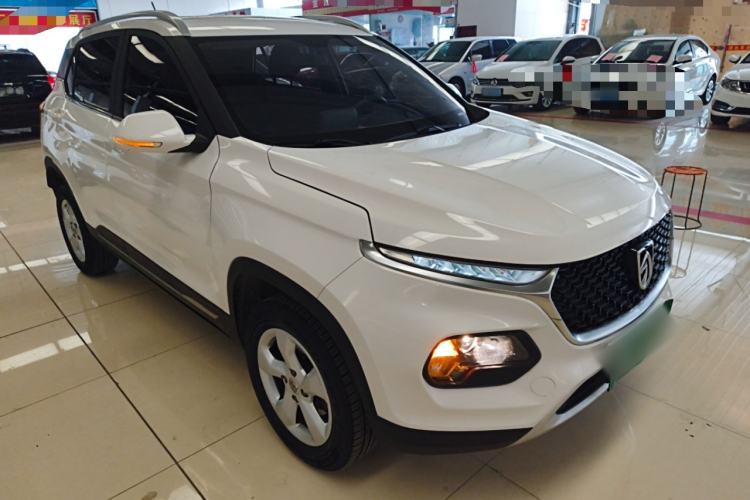 Used Baojun 510 2017 1.5L manual Comfort trim