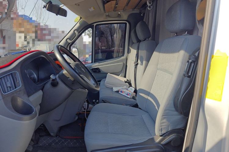 Used Foton Toano 2021 2.0T Manual Tongtu Extended-Wheelbase Mid-Roof 5/6/7-Seater 4F20TC3
