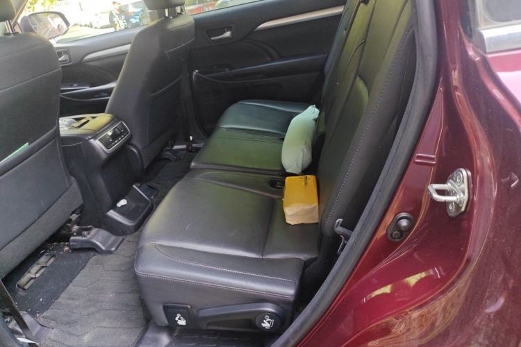 Used Toyota Highlander 2017 2.0T Four-Wheel Drive Luxury Edition 7 Seats

