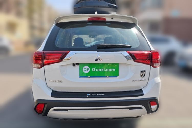 Used Mitsubishi Outlander 2019 2.0L Two-Wheel Drive Comfort Edition 5 Seats China VI Standard