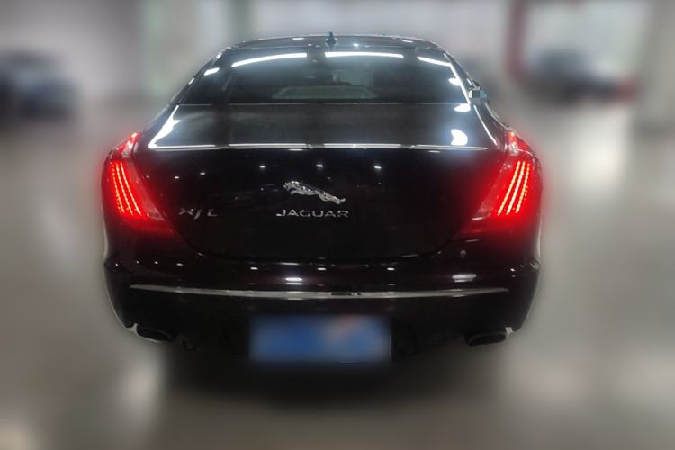 Used Jaguar XJ 2014 XJL 2.0T Two-Wheel Drive Panoramic Business Edition