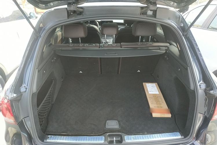 Used Mercedes-Benz GLC 2020 Facelift GLC 300 L 4MATIC Dynamic Edition