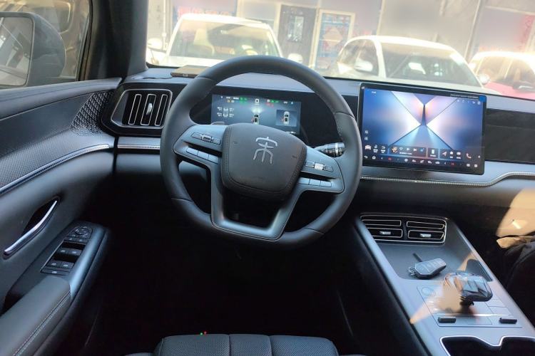 Used BYD Song Pro New Energy 2025 2nd Generation Intelligent Driving Version DM-i 75KM Leading Edition
