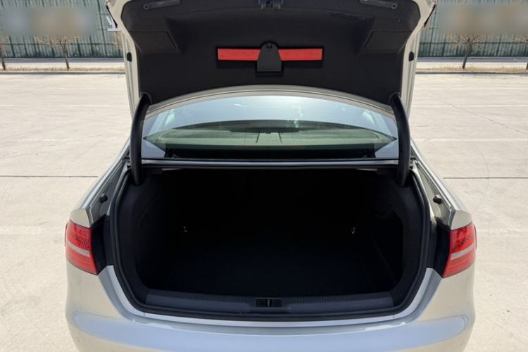 Used Audi A4L 2016 30 TFSI Collector's Edition Automatic Comfort Model