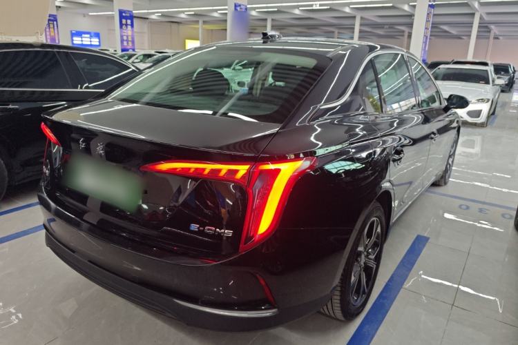 Used Hongqi E-QM5 2021 Online Booking Charging Basic Edition 5 Seats