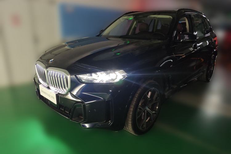 Used BMW X5 2023 xDrive 30Li Luxury M Sport Night Edition Package