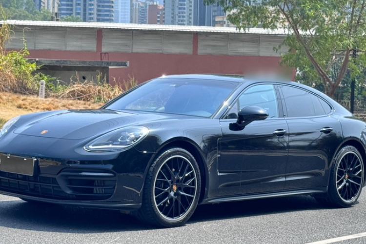 Used Porsche Panamera 2023 Facelifted Panamera 2.9T Platinum Edition