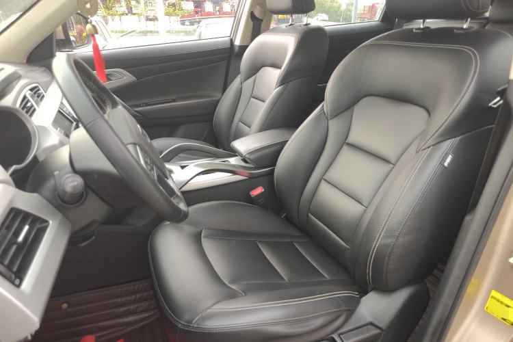 Used Geely Auto Emgrand X7 Sport 2016 1.8TD Automatic ZhiShang Model Left Front Seat