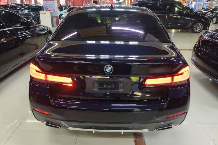 Used BMW 5 Series 2022 Second Facelift 525Li M Sport Package
