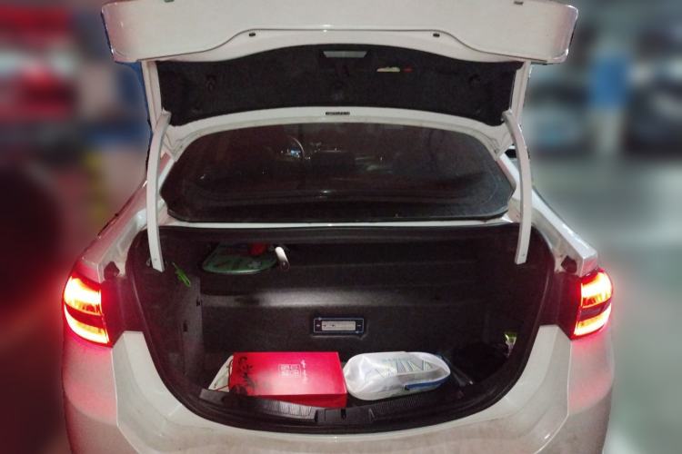 Used Ford Mondeo New Energy 2018 2.0 PHEV Zhihao Trim Trunk