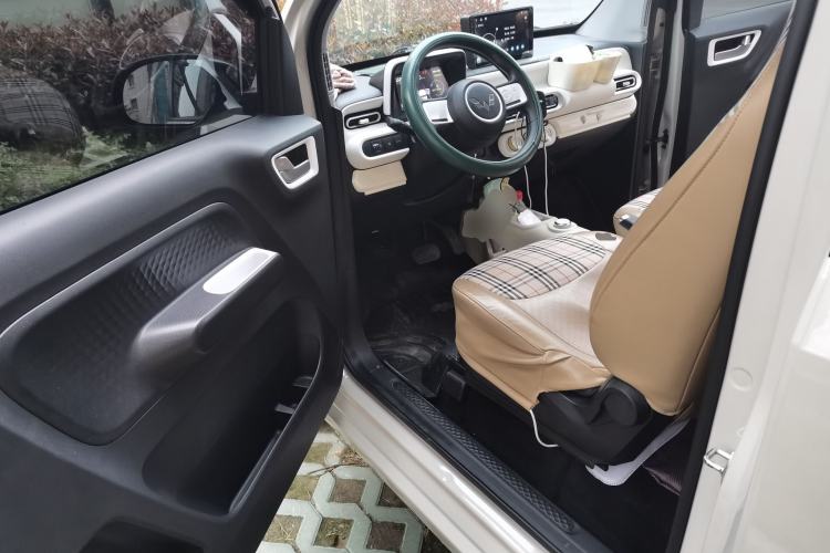 Used Wuling Hongguang MINIEV 2024 3rd Generation 215km Youth Edition Driver Seat