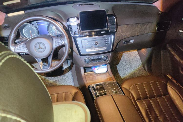 Used Mercedes-Benz GLE 2016 GLE 400 4MATIC Center Console