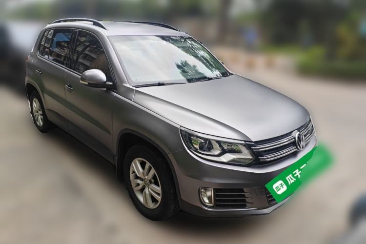 Used Volkswagen Tiguan 2015 1.8TSI Automatic Two-Wheel Drive Trend Edition Front Right 45 Deg