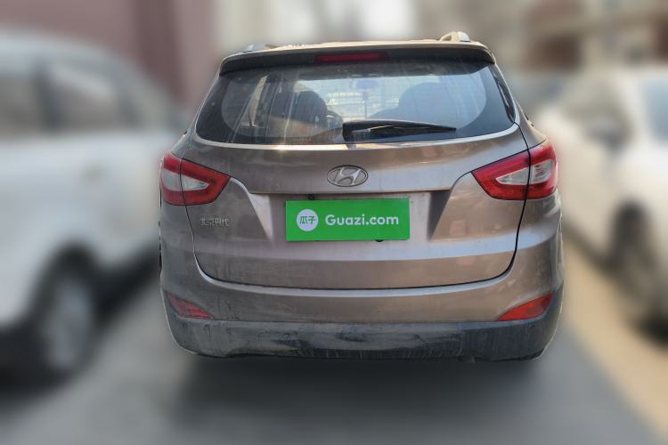 Used Hyundai ix35 2015 2.0L Automatic 2WD Smart Version China V Standard
