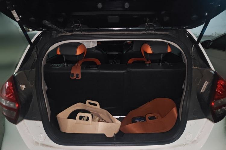 Used Geely Auto Vision X1 2017 1.3L Automatic Player Edition
