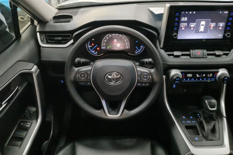 Used Toyota RAV4 2020 Dual-Engine 2.5L E-CVT Two-Wheel Drive Elite Edition Steering Wheel
