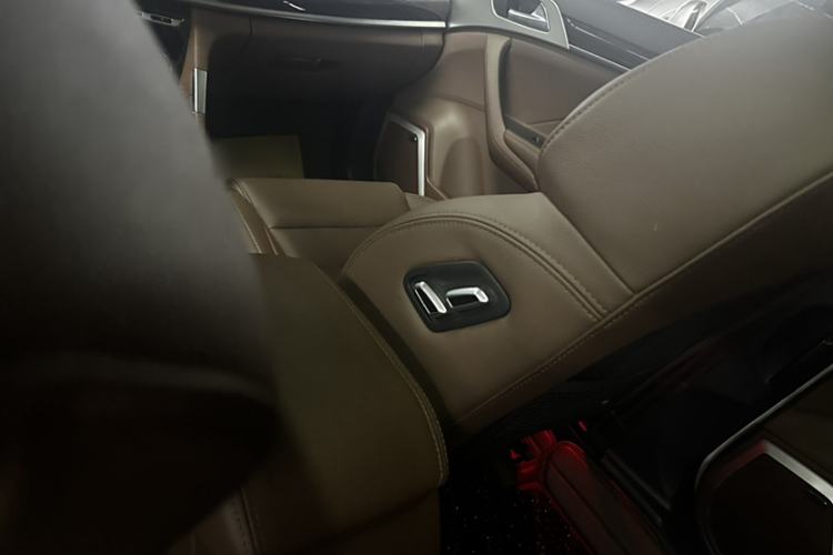 Used Haval H7 2017 Red-Label H7L 2.0T Automatic Prestige Model