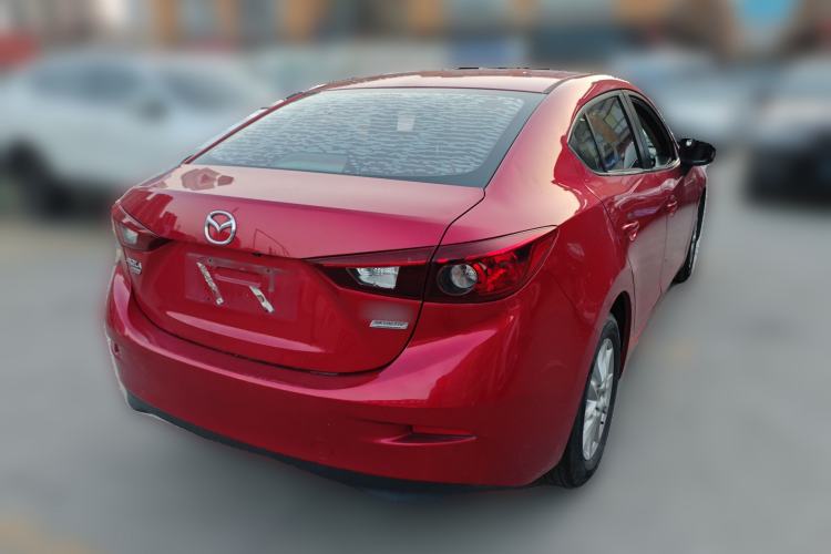 Used Mazda 3 Axela 2016 Sedan 1.5L Manual Comfort Model
