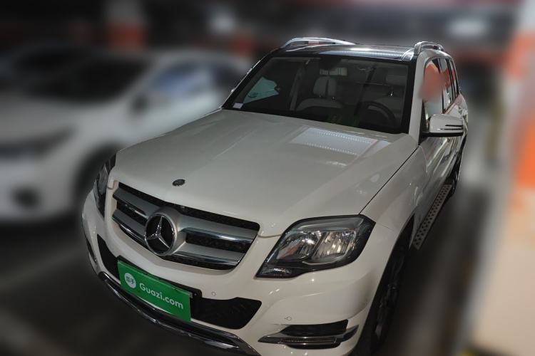 Used Mercedes-Benz GLK-Class 2013 GLK 300 4MATIC Dynamic Sunroof Model