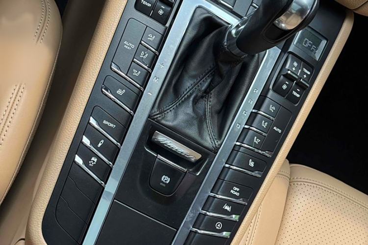 Used Porsche Macan 2017 Macan 2.0T