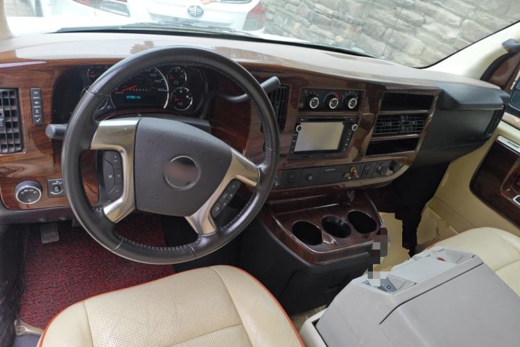 Used GMC SAVANA 2011 5.3L Business Star 7-seater
