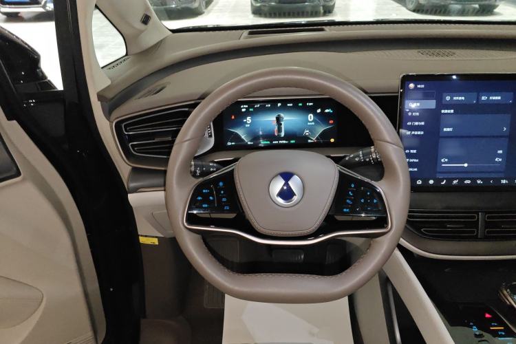 Used Denza D9 2022 DM-i 970 Four-Wheel Drive Flagship Model