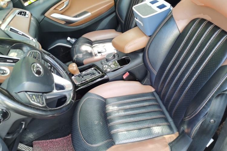 Used Soueast DX7 2015 1.5T Automatic Luxury Model Left Front Seat