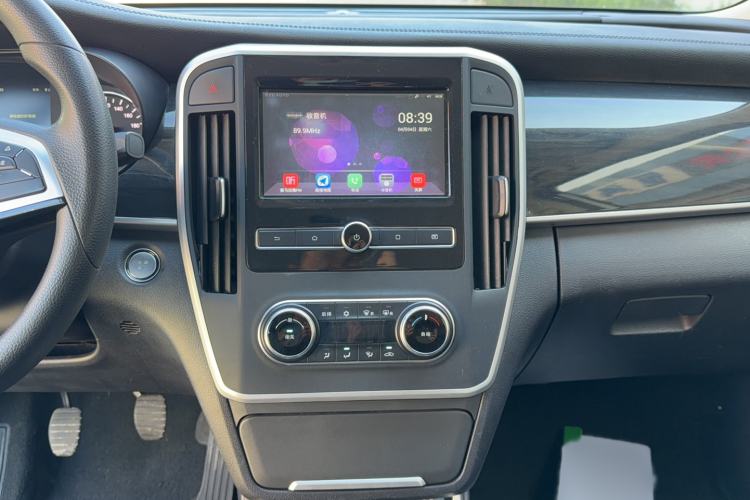 Used BYD Song MAX 2017 1.5T Manual Smart Connect Luxury 7-Seater