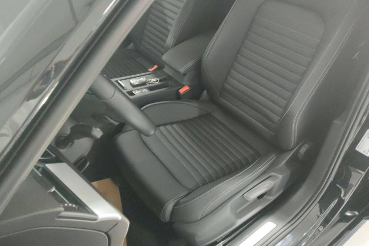 Used Volkswagen Magotan 2023 2 Million Units Limited-Edition 280TSI DSG Comfort Version