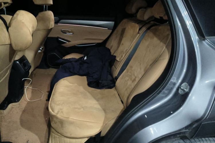 Used BYD Song L DM-i 2024 112 km Beyond Edition
