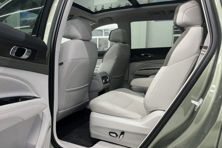 Used Ford Equator New Energy 2025 Luxury Plus Version