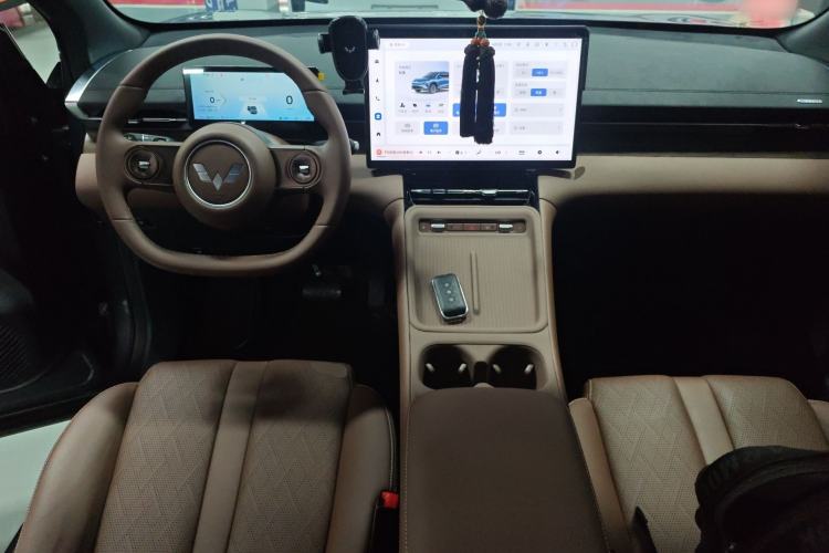 Used Wuling Xingguang S 2024 130km Flagship Version
