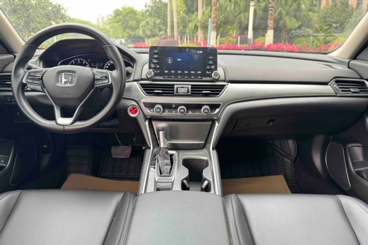 Used Honda Accord 2018 260TURBO Elite Edition China VI