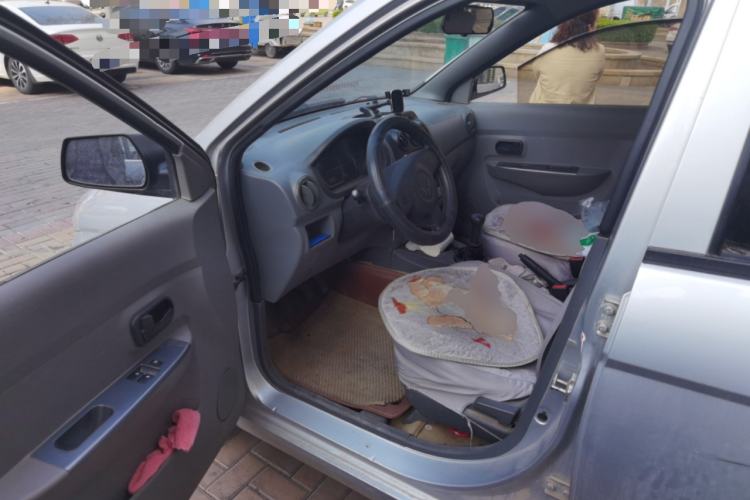 Used Wuling Hongguang 2013 1.5L Base Version
