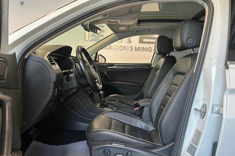 Used Volkswagen Tiguan 2018 330TSI All-Wheel-Drive Innovation Model
