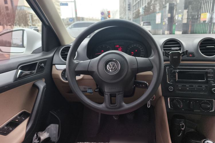 Used Volkswagen Jetta 2013 1.6L Manual Comfort Model Steering Wheel