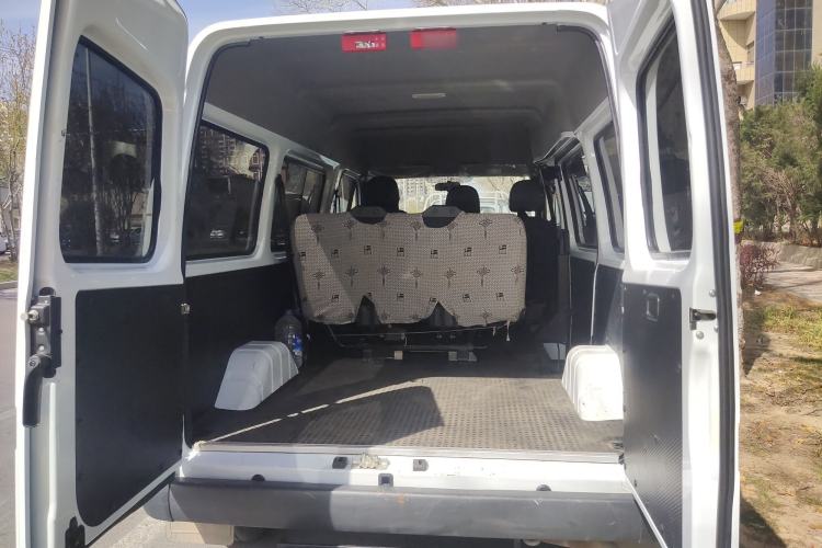 Used JMC Transit 2021 2.8T Space King Standard Version Short Wheelbase Mid-Height Roof 6-Seater Diesel Euro VI JX493
