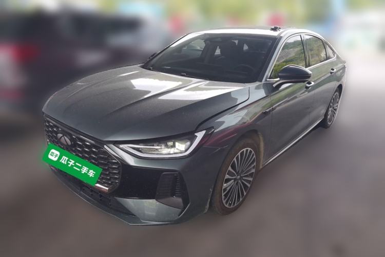 Used Chery Fengyun A8L 2025 1.5 TGDI 145 km Luxury Version