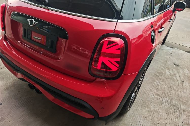 Used MINI 2022 Updated 2.0T COOPER S Classic Edition Five-Door Version Exterior 3