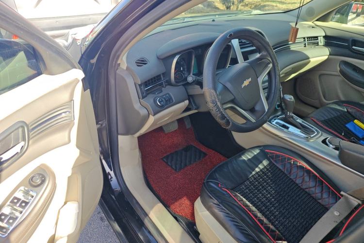 Used Chevrolet Malibu 2013 2.0L Automatic Comfort Edition Driver Seat