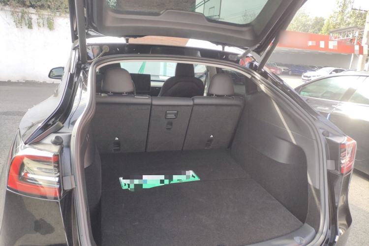 Used Tesla Model Y 2022 Rear-Wheel-Drive Version