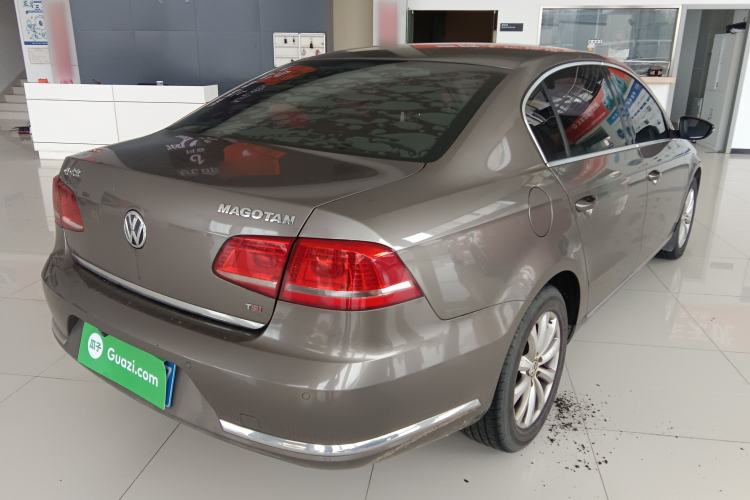 Used Volkswagen Magotan 2013 1.8TSI Luxury Model Rear Right 45 Deg