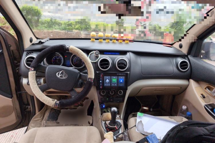 Used CHANGAN KAICHENG Ounuo S 2014 1.5L Elite Model Center Console