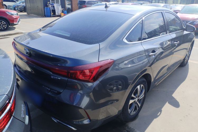 Used CHANGAN Eado 2023 Changan Edition PLUS Blue Whale NE 1.4T GDI DCT Prestige Version