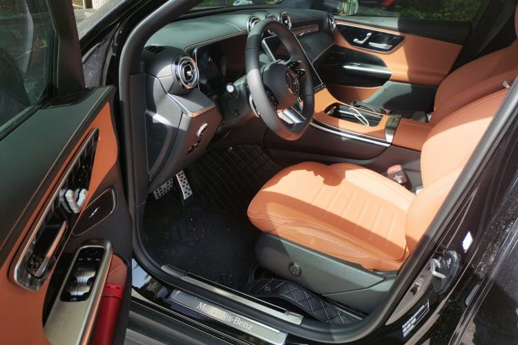 Used Mercedes-Benz GLC 2025 Facelift GLC 260 L 4MATIC Luxury Edition
