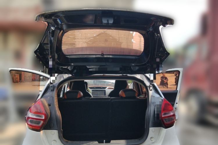 Used Geely Auto Vision X1 2017 1.3L Automatic Player Edition Trunk