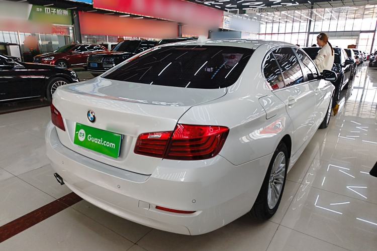 Used BMW 5 Series 2014 525Li Leading Model
