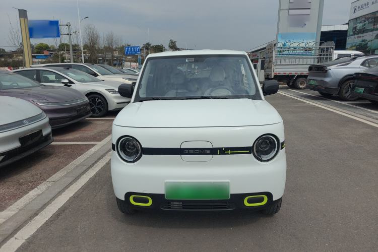 Used Geely Galaxy Panda 2025 210 km – Yuanqi Bear
